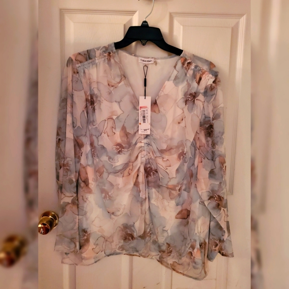 3 Women's Blouses(2Ck brand &1 Vince Camuto brand)